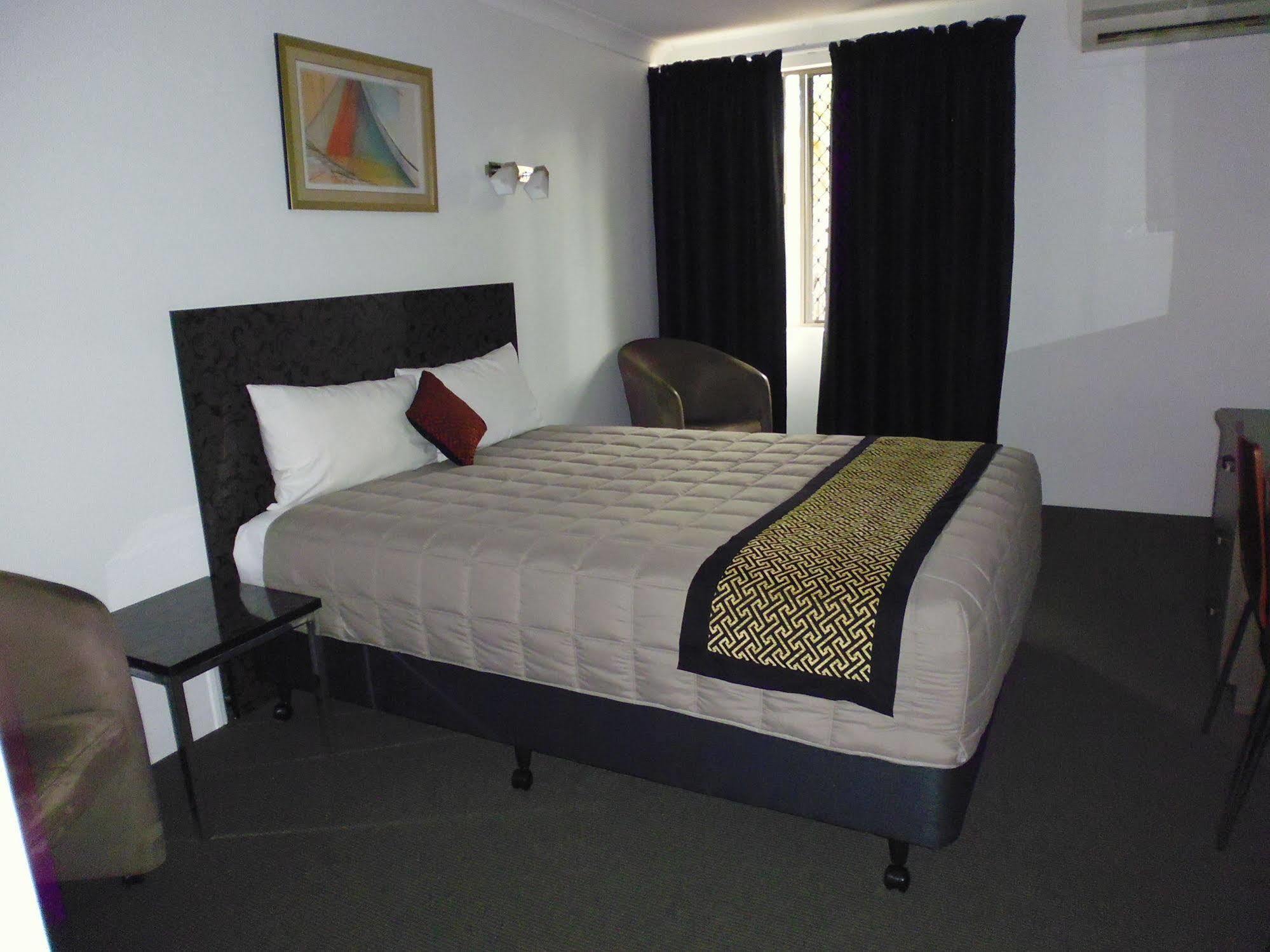 Burke & Wills Motor Inn Kingaroy Eksteriør billede